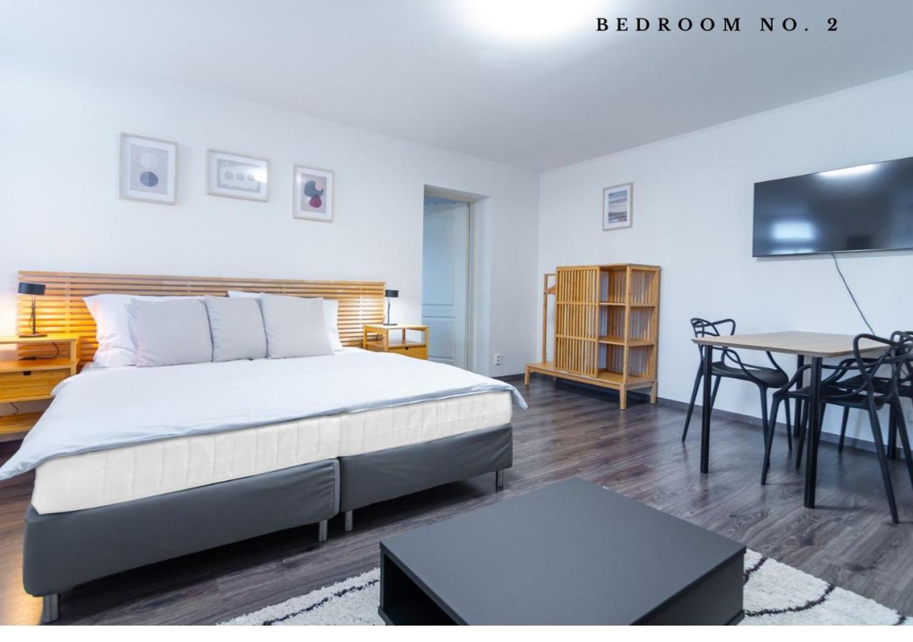 Lejlighedshotel The Bookhouse, 5-bedroom By Castle Prag